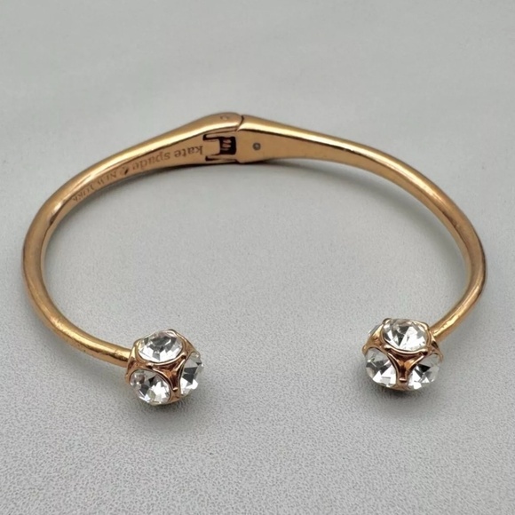 Kate Spade New York Gold Tone Lady Marmalade Crystal Hinged Bangle Bracelet - Picture 1 of 8